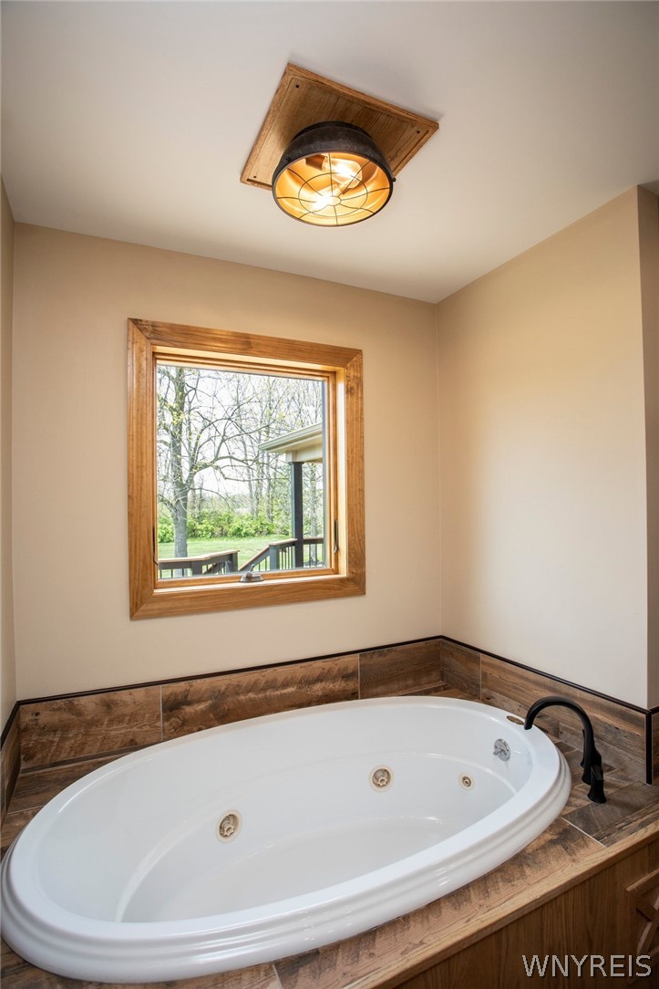 4444 Cambria Wilson Road Cambria, NY 14094 - Photo 18 of 37