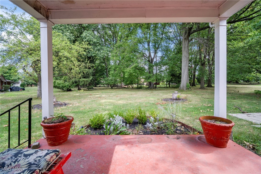 2083 Miami Road Euclid, OH 44117 - Photo 26 of 28 Back patio