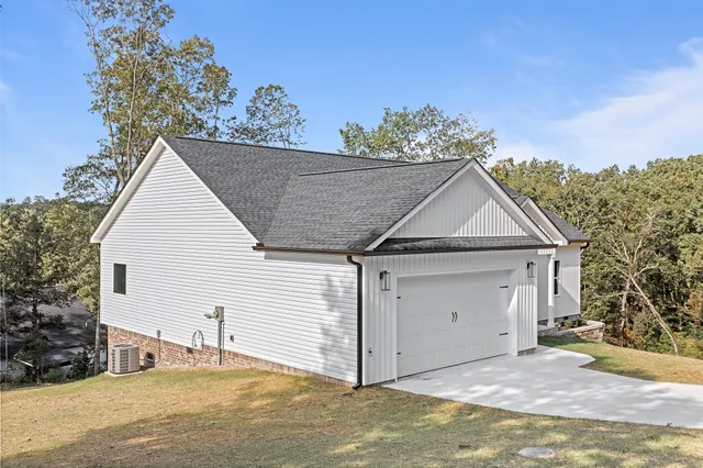 $335,000 | 109 Hidden Ridge Loop, Dunlap, TN 37327