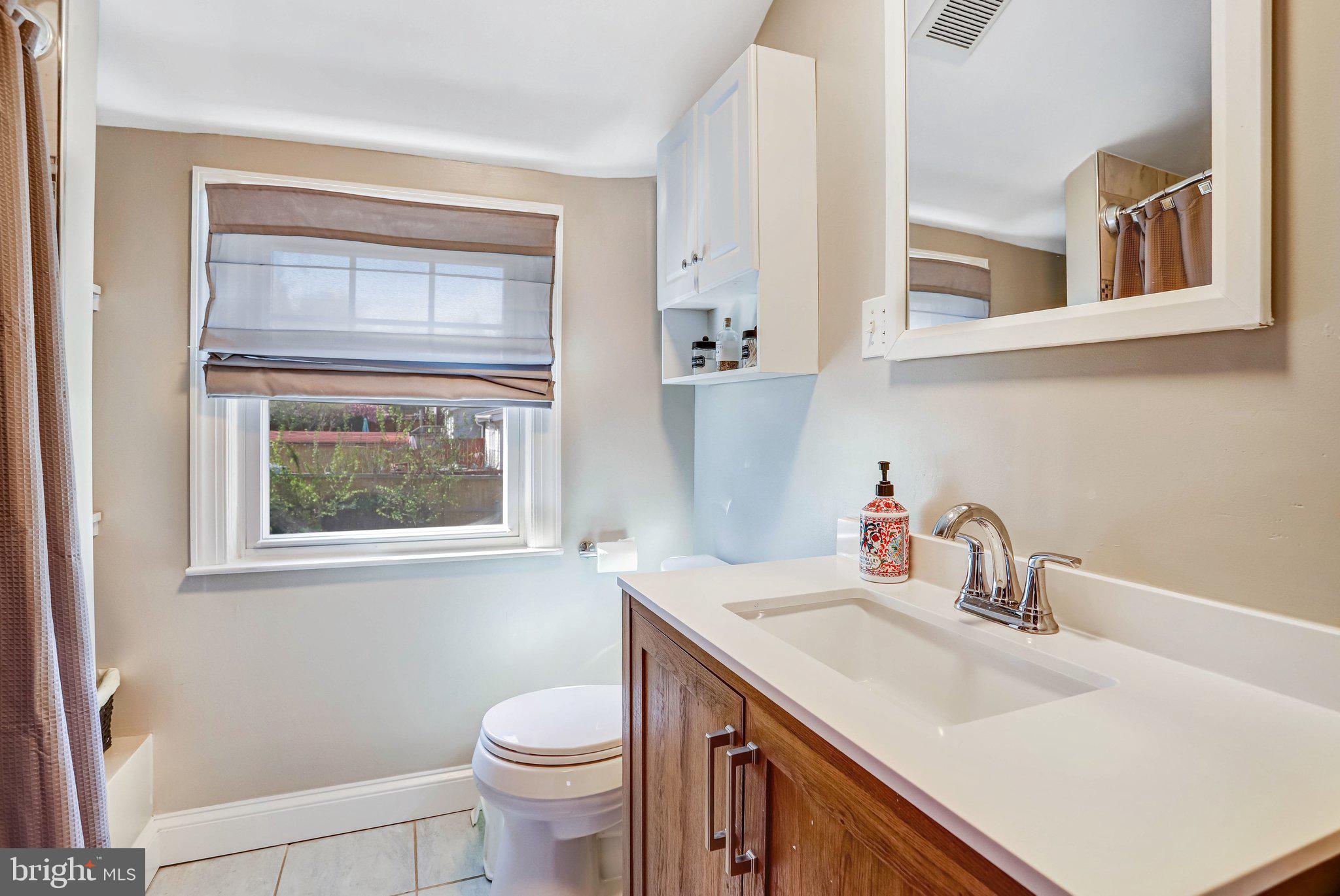 2005 Lawrence Street Northeast Washington, DC 20018 - Photo 21 of 36