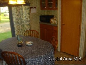 201 North Redwood Road Athens, IL 62613 - Photo 12 of 20 Gallery Image 12