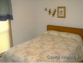 201 North Redwood Road Athens, IL 62613 - Photo 13 of 20 Gallery Image 13