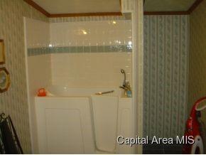 201 North Redwood Road Athens, IL 62613 - Photo 17 of 20 Gallery Image 17