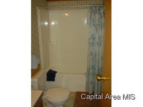 201 North Redwood Road Athens, IL 62613 - Photo 18 of 20 Gallery Image 18