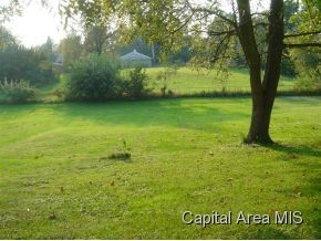 201 North Redwood Road Athens, IL 62613 - Photo 5 of 20 Gallery Image 5