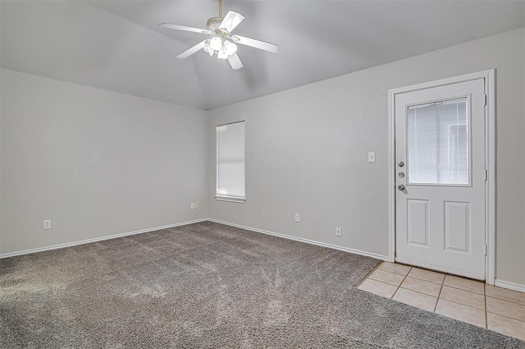 214 Joshua Boulevard Joshua, TX 76058 - Photo 11 of 17