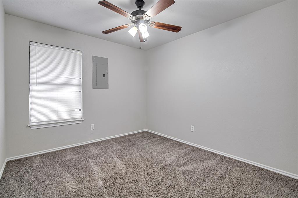 214 Joshua Boulevard Joshua, TX 76058 - Photo 14 of 17