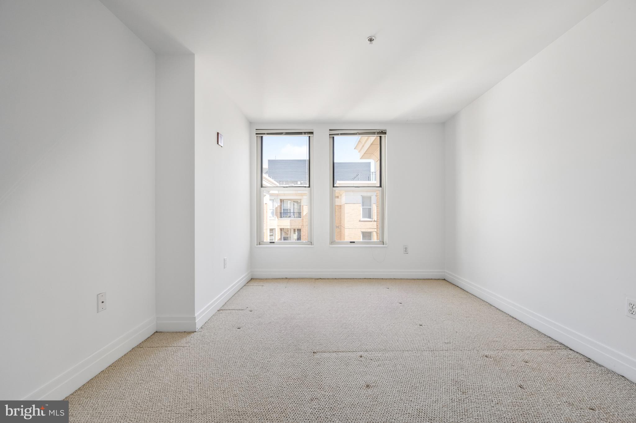 915 E Street Northwest, Unit 1214 Washington, DC 20004 - Photo 18 of 58