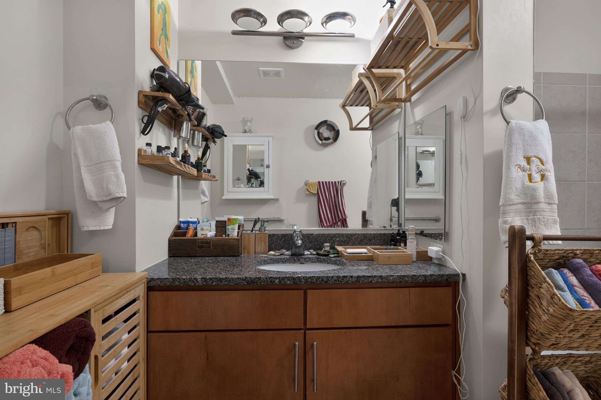 915 E Street Northwest, Unit 1214 Washington, DC 20004 - Photo 20 of 47