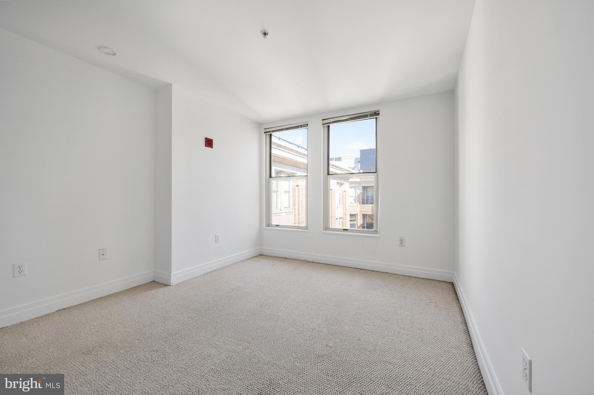 915 E Street Northwest, Unit 1214 Washington, DC 20004 - Photo 21 of 58