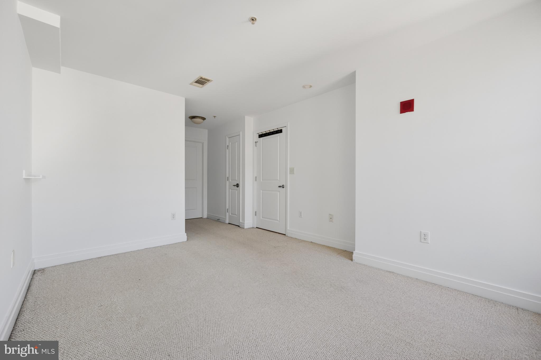 915 E Street Northwest, Unit 1214 Washington, DC 20004 - Photo 23 of 58
