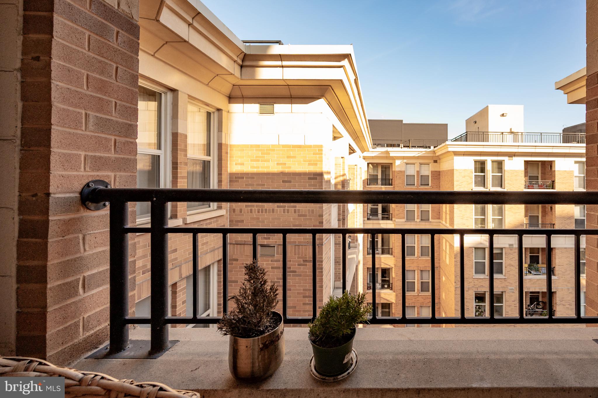 915 E Street Northwest, Unit 1214 Washington, DC 20004 - Photo 24 of 47