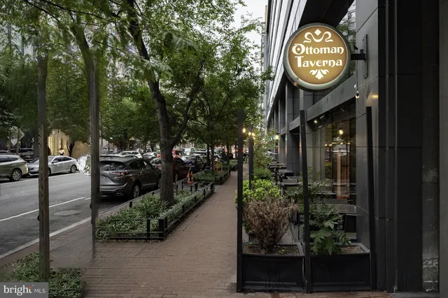 $385,000 | 915 E Street Northwest, Unit 1214, Washington, DC 20004