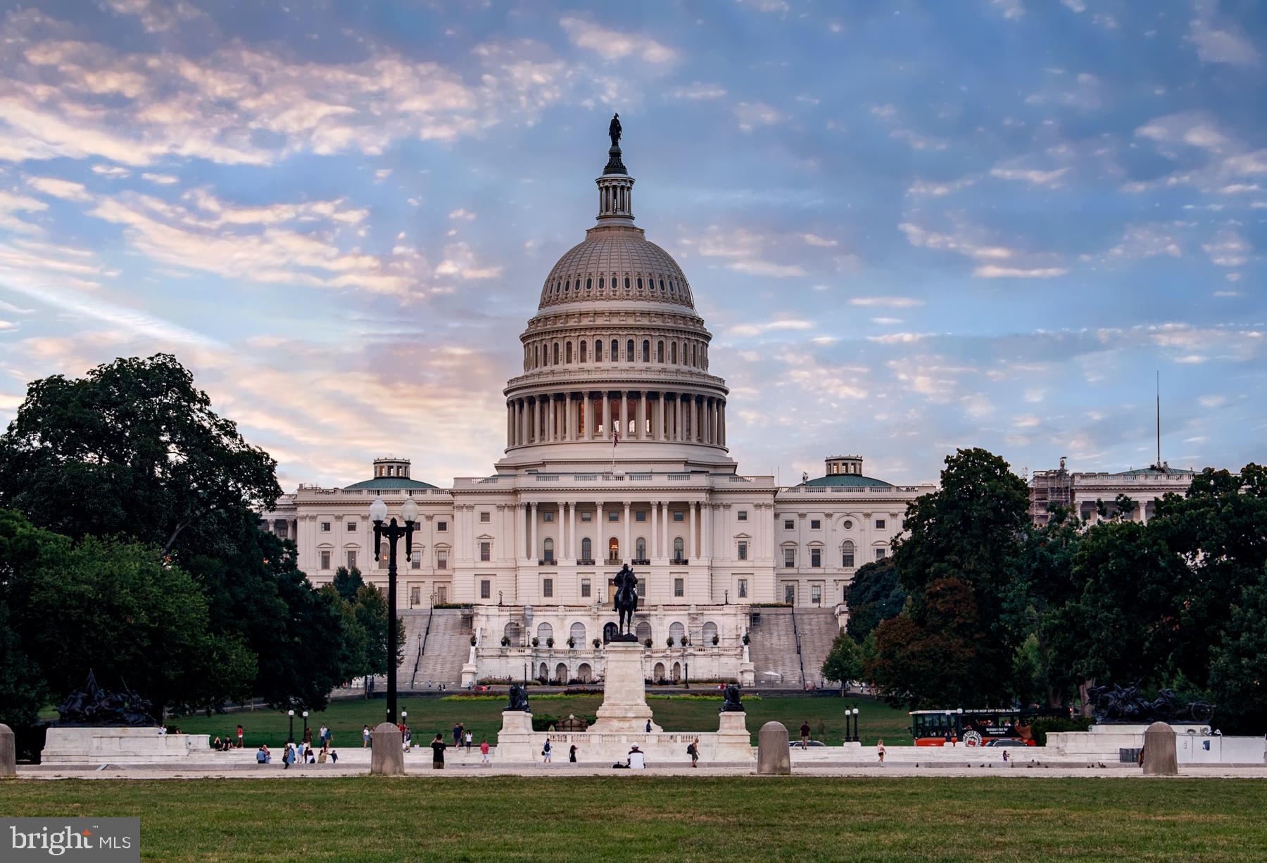915 E Street Northwest, Unit 1214 Washington, DC 20004 - Photo 45 of 47