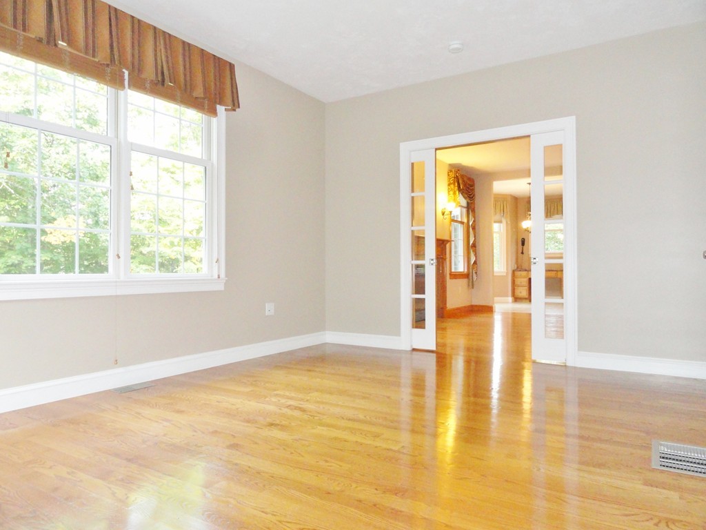 65 Chapin Road Holden, MA 01520 - Photo 11 of 27 Gallery Image 11