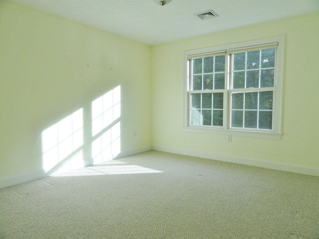 65 Chapin Road Holden, MA 01520 - Photo 18 of 27 Gallery Image 18