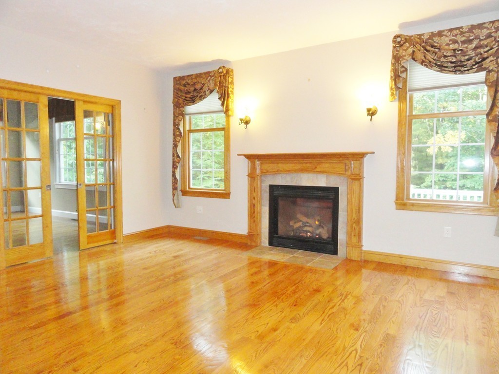 65 Chapin Road Holden, MA 01520 - Photo 7 of 27 Gallery Image 7