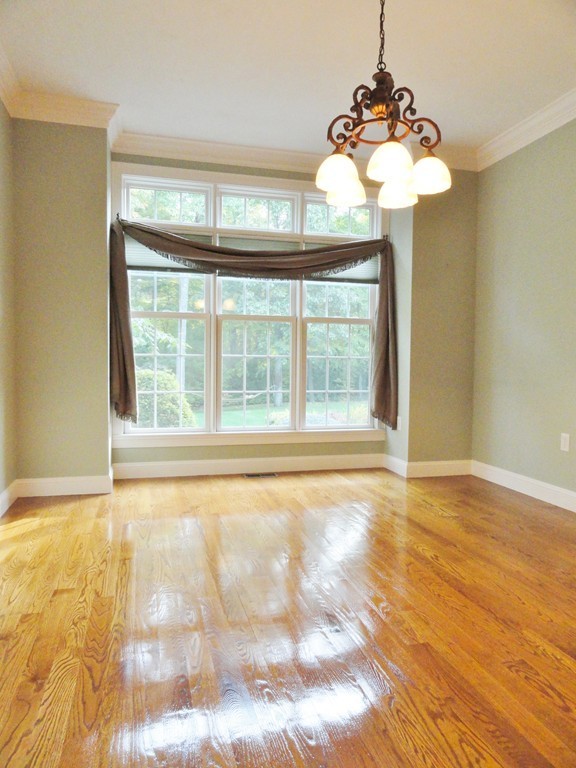 65 Chapin Road Holden, MA 01520 - Photo 9 of 27 Gallery Image 9