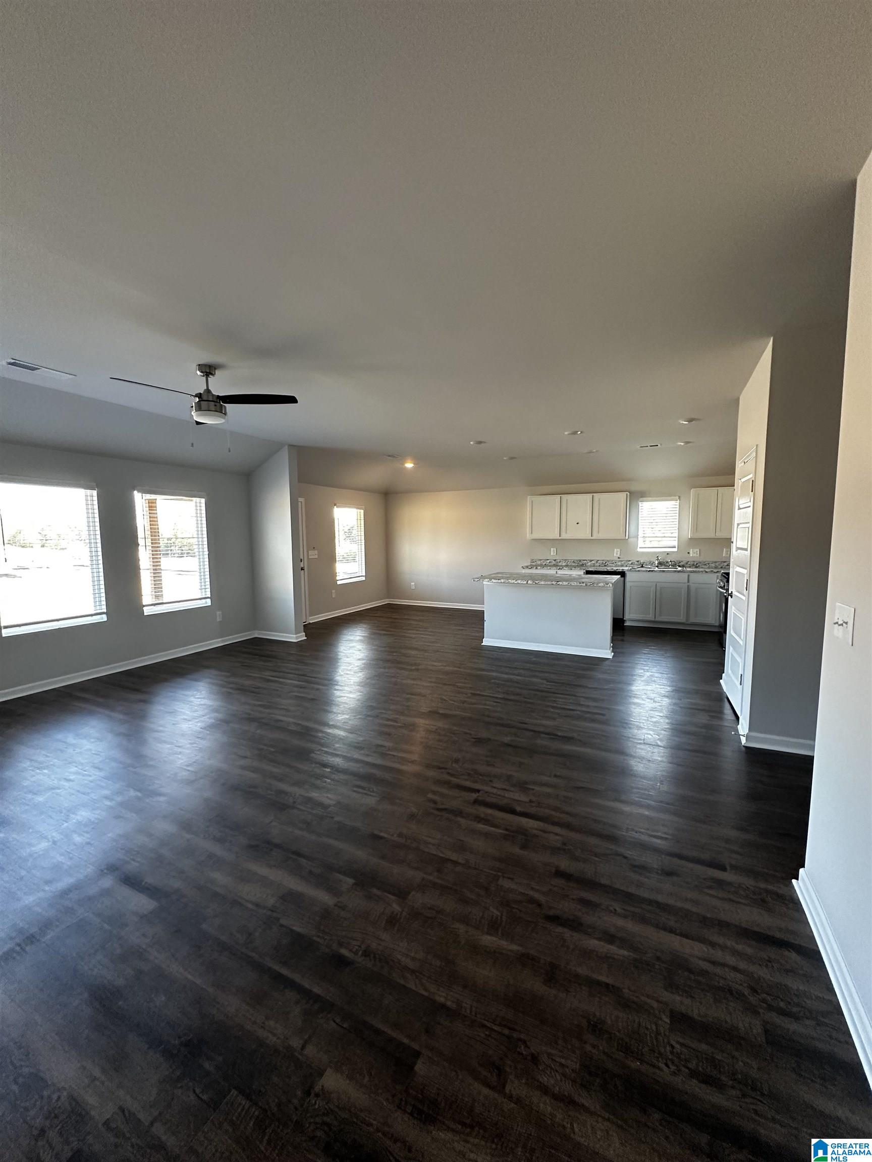 833 Camden Loop Calera, AL 35040 - Photo 2 of 2