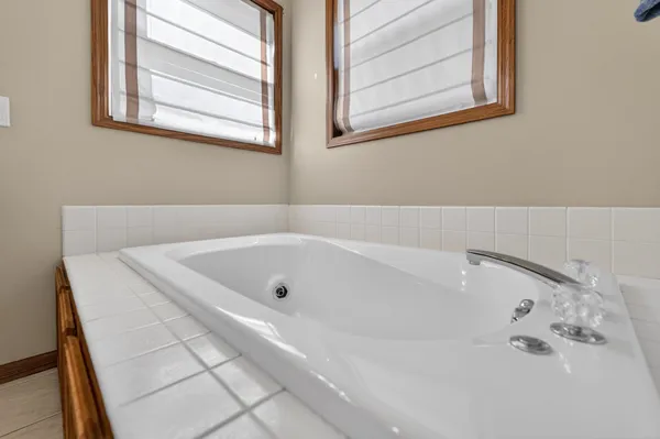 $1,100,000 | 5885 Persimmon Drive, Fitchburg, WI 53711