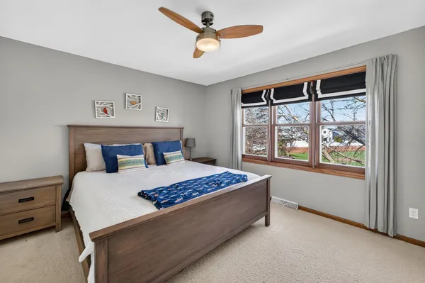 $1,100,000 | 5885 Persimmon Drive, Fitchburg, WI 53711