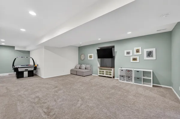 $1,100,000 | 5885 Persimmon Drive, Fitchburg, WI 53711