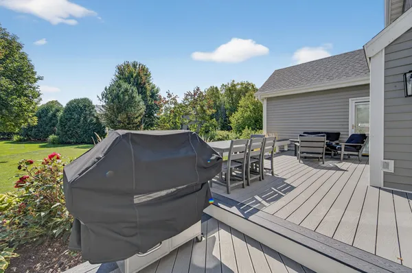 $1,100,000 | 5885 Persimmon Drive, Fitchburg, WI 53711