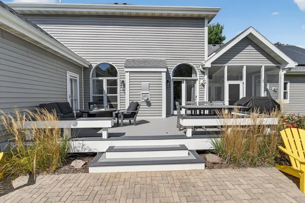 $1,100,000 | 5885 Persimmon Drive, Fitchburg, WI 53711