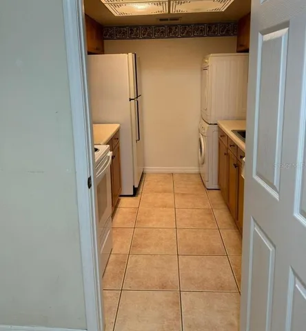 $155,000 | 700 East Airport Boulevard, Unit B7, Sanford, FL 32773