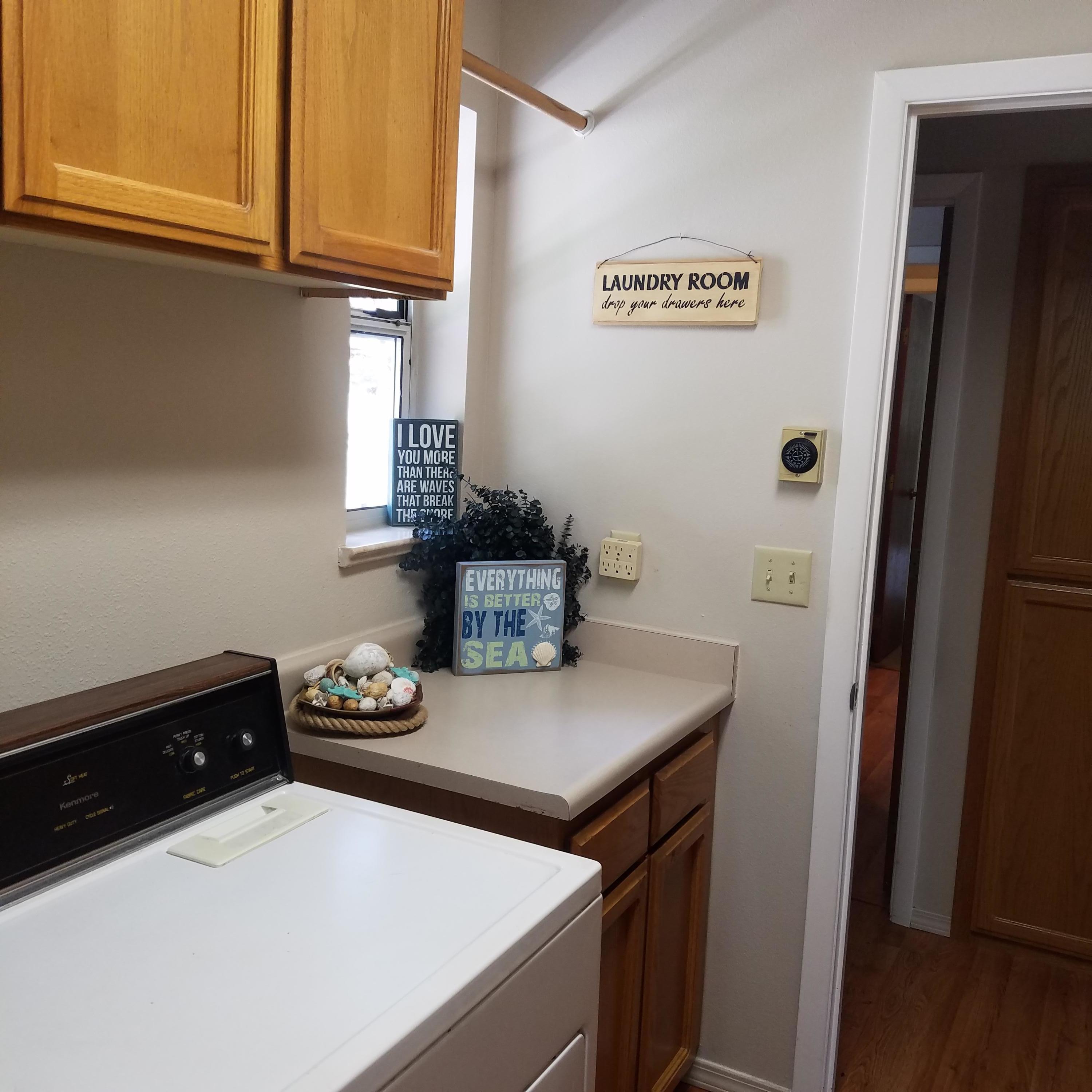 324 Rene Drive Shady Cove, OR 97539 - Photo 12 of 26 newrene (6)
