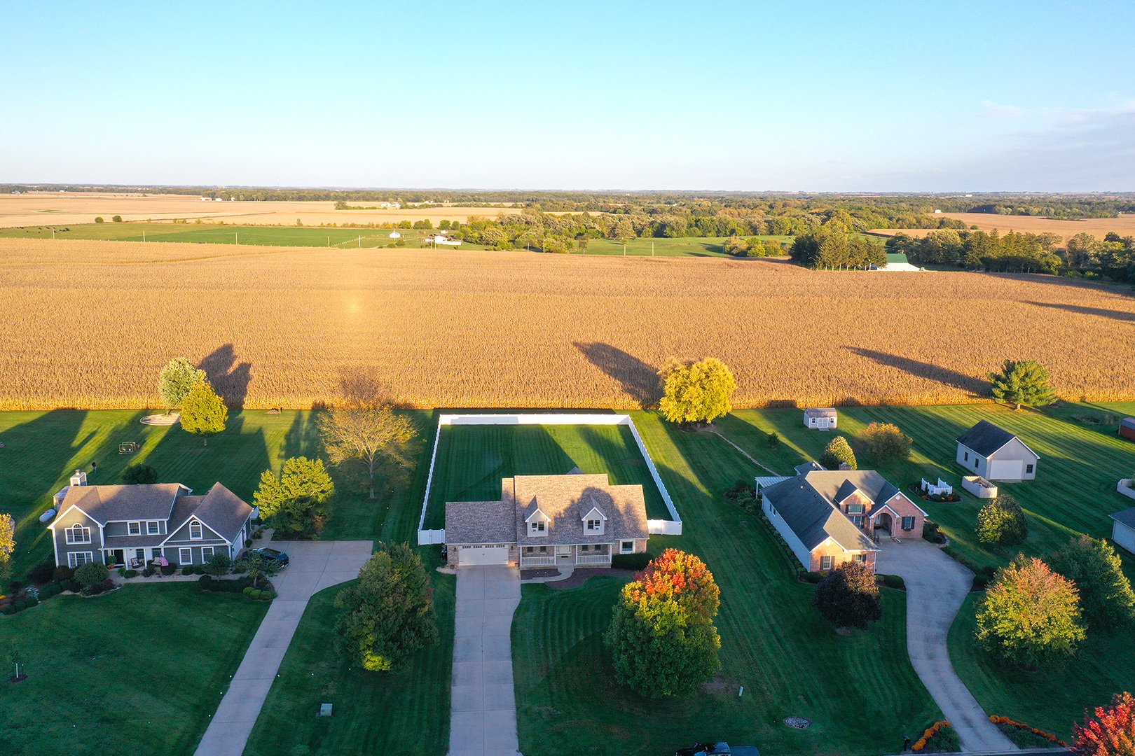3618 East 1769th Road Ottawa, IL 61350 - Photo 2 of 36 an aerial view of house with yard swimming pool and ocean view