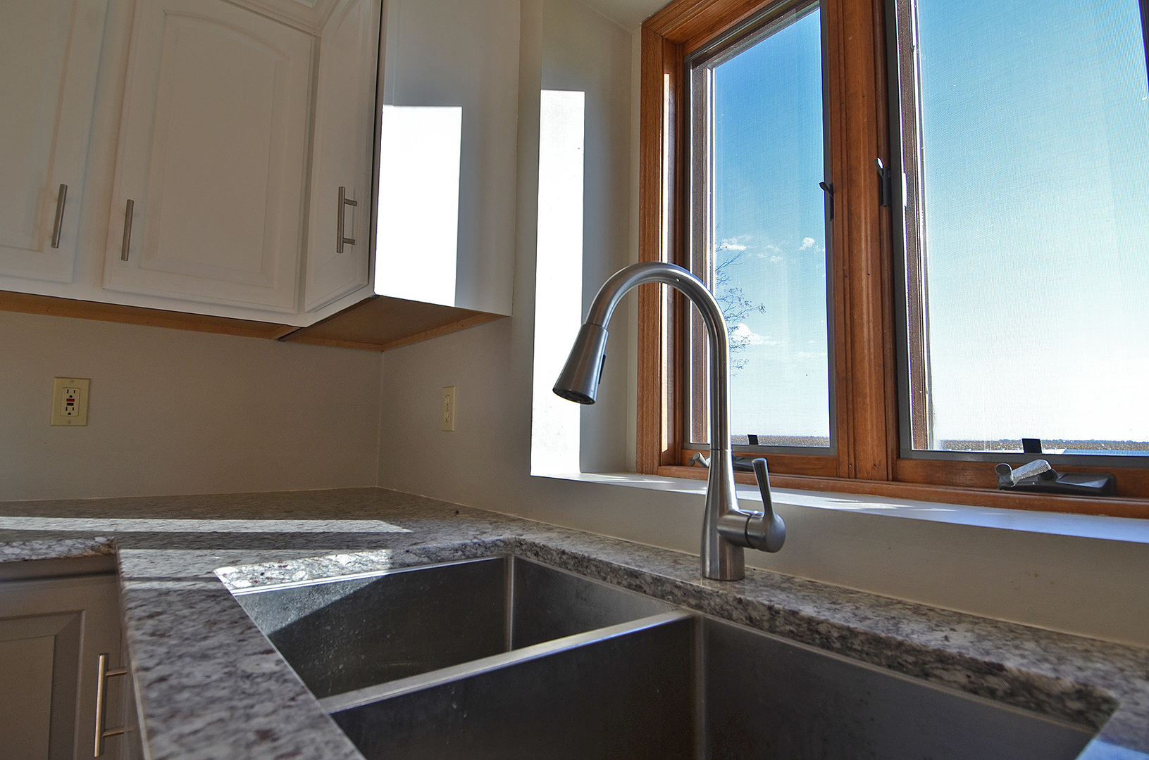 3618 East 1769th Road Ottawa, IL 61350 - Photo 10 of 36 a view of a kitchen with sink and window