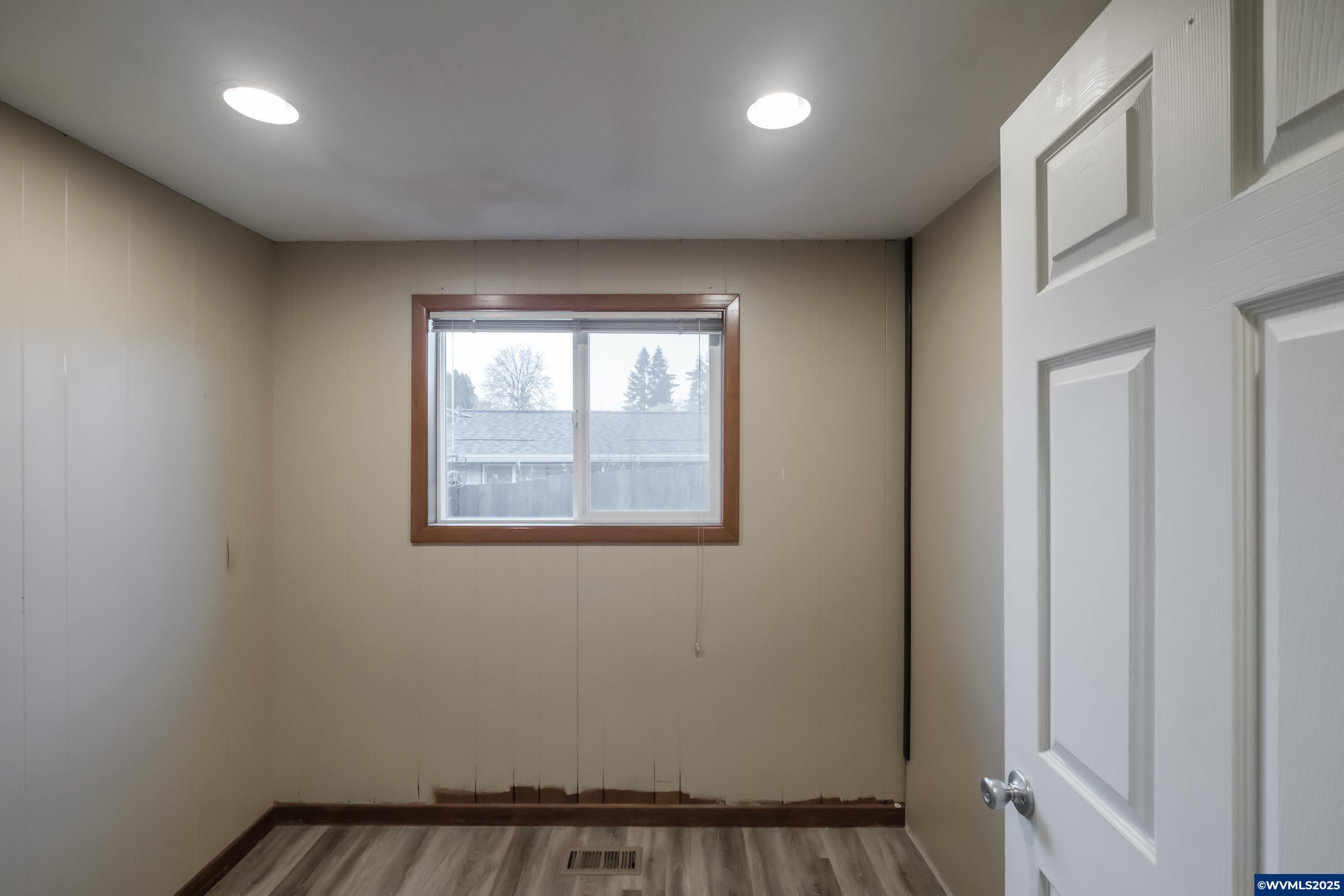 1141 Northeast Springwood Drive Albany, OR 97321 - Photo 23 of 47 Gallery Image 23