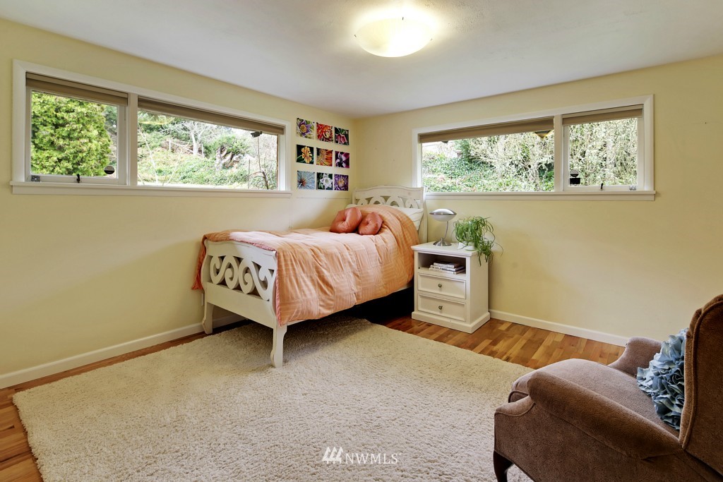 18734 Ridgefield Road Northwest Shoreline, WA 98177 - Photo 12 of 20 Gallery Image 12