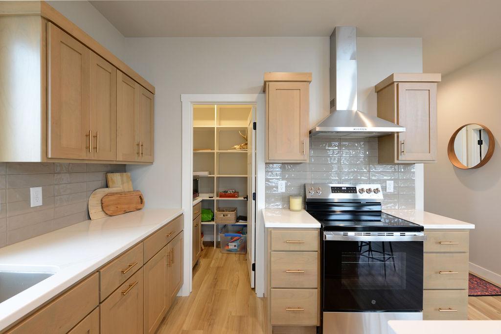 6914 3rd Street Northwest Moorhead, MN 56560 - Photo 14 of 44