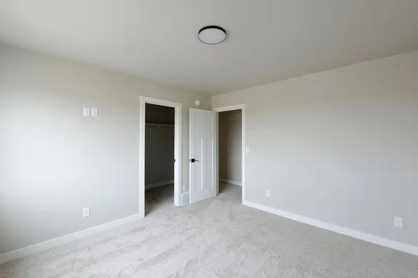 $599,900 | 6914 3rd Street Northwest, Moorhead, MN 56560