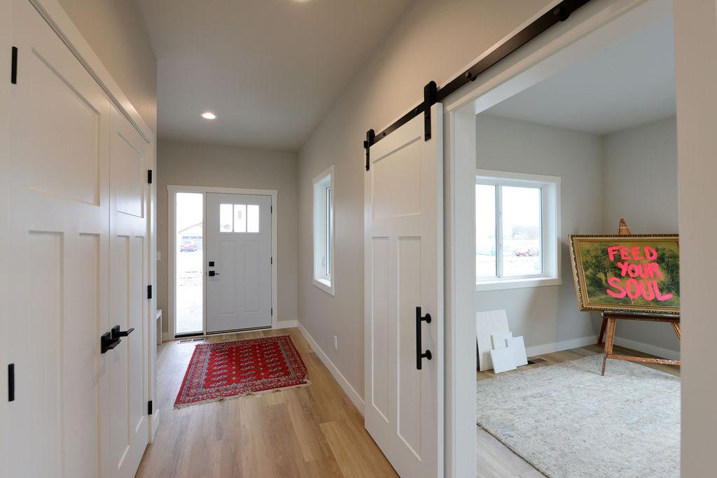 6914 3rd Street Northwest Moorhead, MN 56560 - Photo 3 of 44