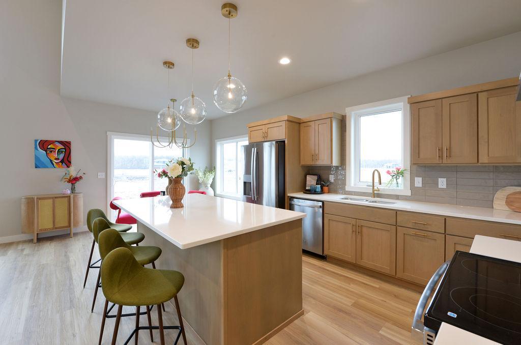 6914 3rd Street Northwest Moorhead, MN 56560 - Photo 7 of 44