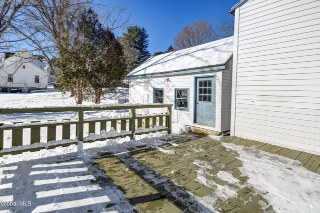 $195,000 | 21 Willow Street, Gloversville, NY 12078