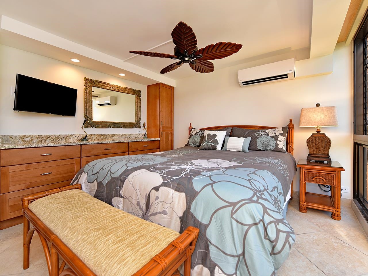 3785 Lower Honoapiilani Road, Unit 404 Lahaina, HI 96761 - Photo 13 of 25 Gallery Image 13