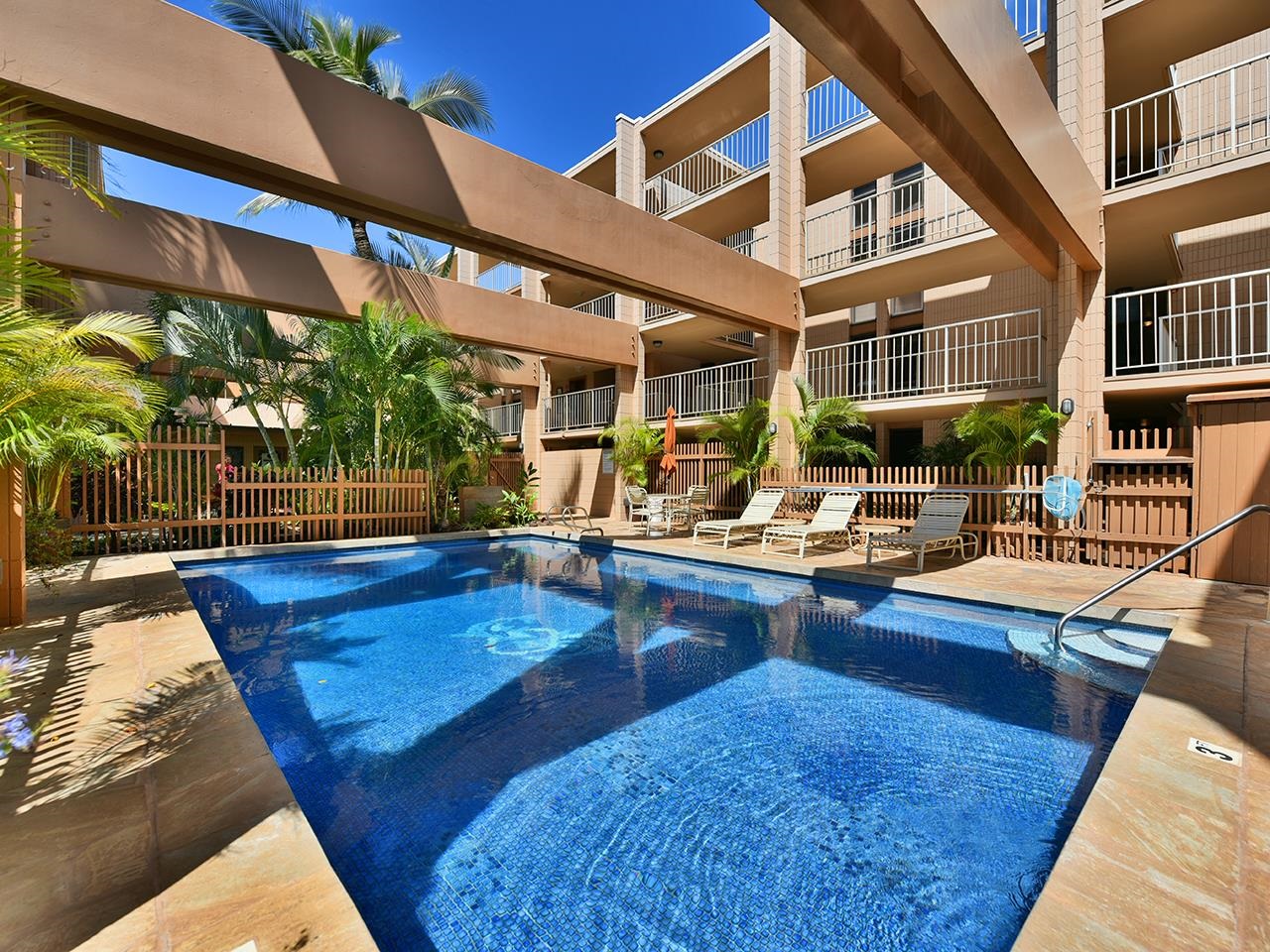 3785 Lower Honoapiilani Road, Unit 404 Lahaina, HI 96761 - Photo 24 of 25 Gallery Image 24