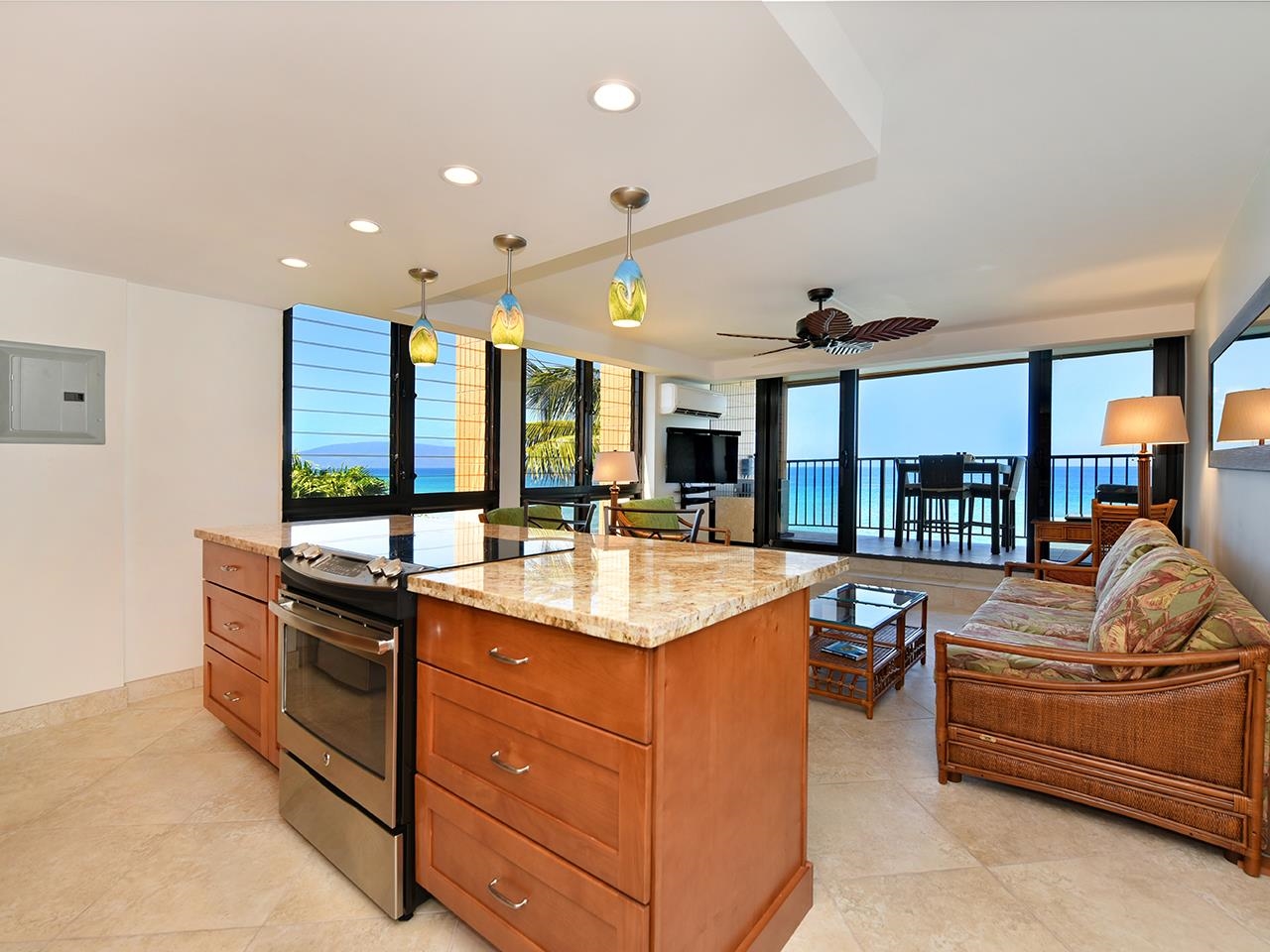 3785 Lower Honoapiilani Road, Unit 404 Lahaina, HI 96761 - Photo 6 of 25 Gallery Image 6