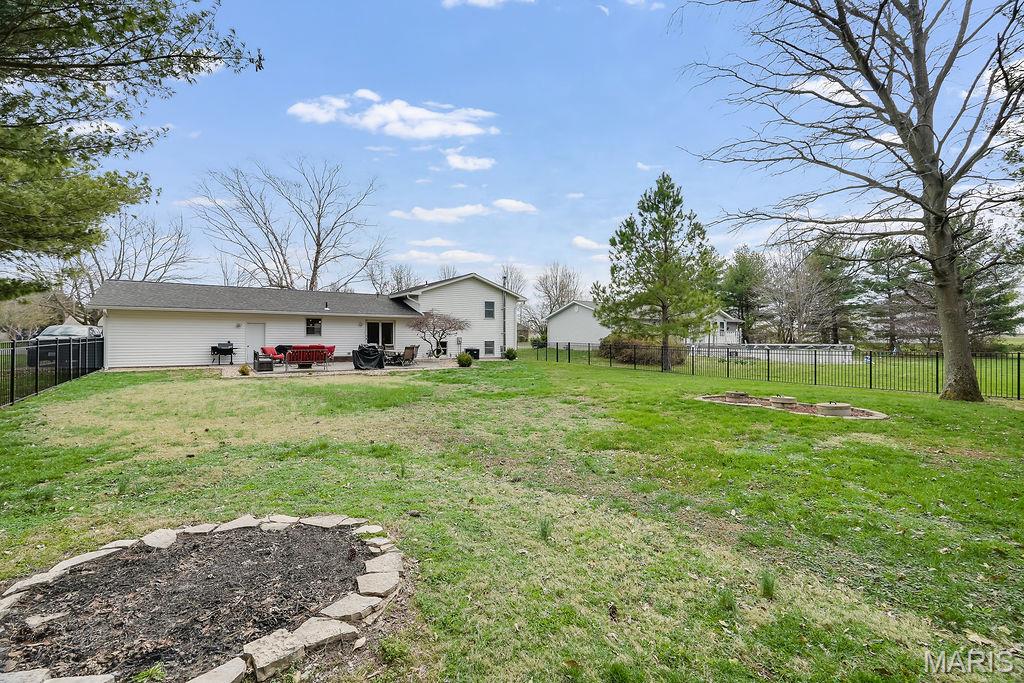 4 Frisse Court Highland, IL 62249 - Photo 36 of 37