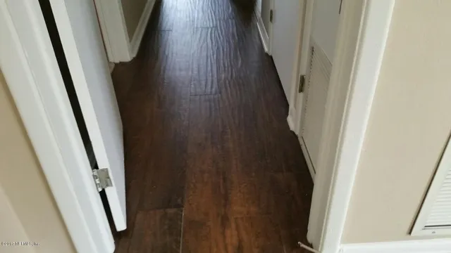 $2,495 | 522 Pine Street, Neptune Beach, FL 32266