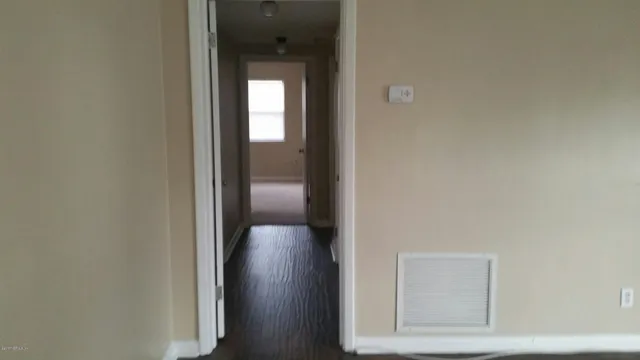 $2,495 | 522 Pine Street, Neptune Beach, FL 32266