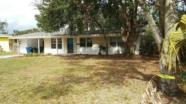 $2,495 | 522 Pine Street, Neptune Beach, FL 32266