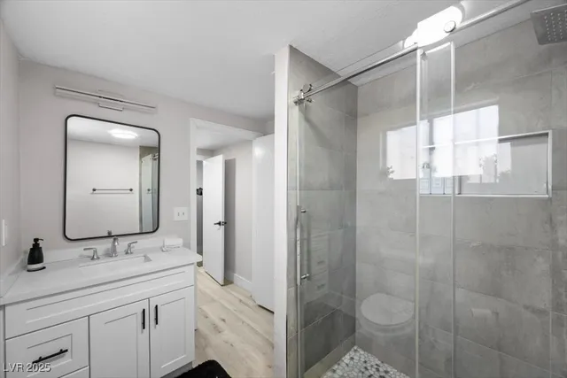 $3,988 | 3618 Redwood Street, Las Vegas, NV 89103