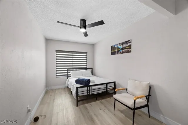 $3,988 | 3618 Redwood Street, Las Vegas, NV 89103