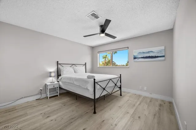 $3,388 | 3618 Redwood Street, Las Vegas, NV 89103