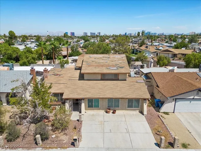 $3,988 | 3618 Redwood Street, Las Vegas, NV 89103